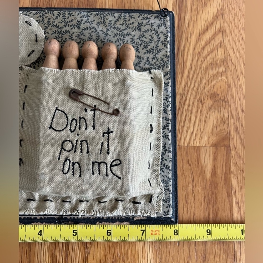 Distressed Laundry Room Sign Farmhouse Style - Picture 2 of 6